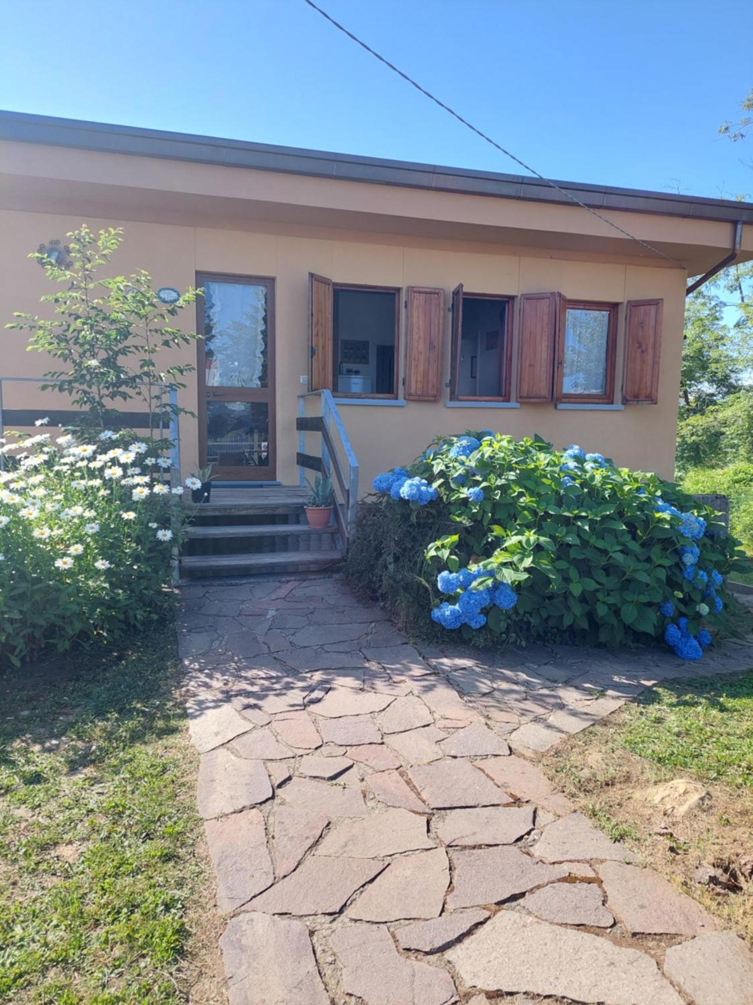 Valgiano Chalet Grazia מראה חיצוני תמונה